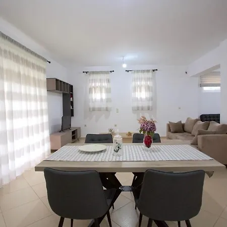 Villa Το Σπίτι Της Άρτεμης à Nafpaktos Extérieur photo